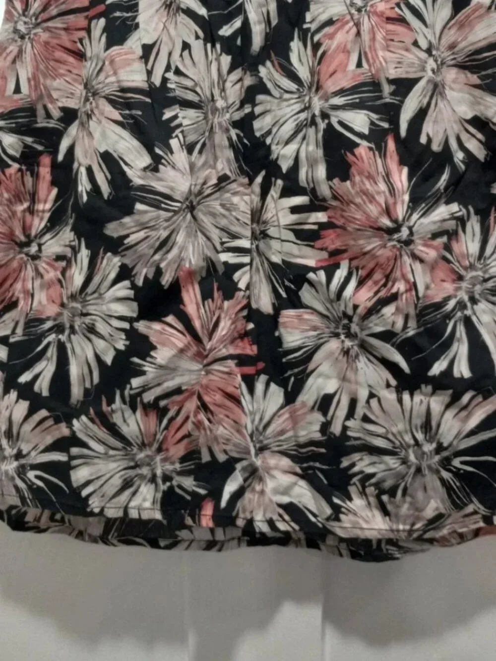 Liz Claiborne Women Floral Skirt Size 8